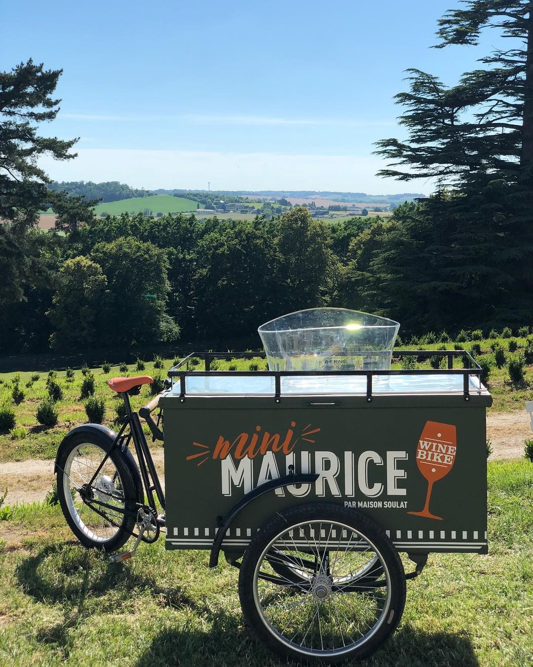 Bar à vins mobile, Angoulême